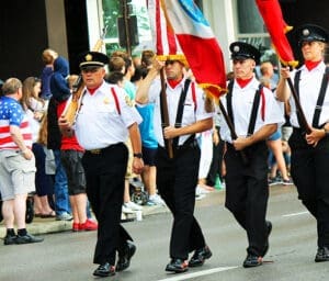 parade another size